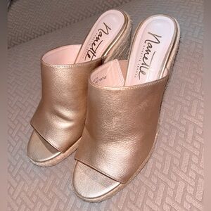Champagne gold espadrille wedge sandals, size 7